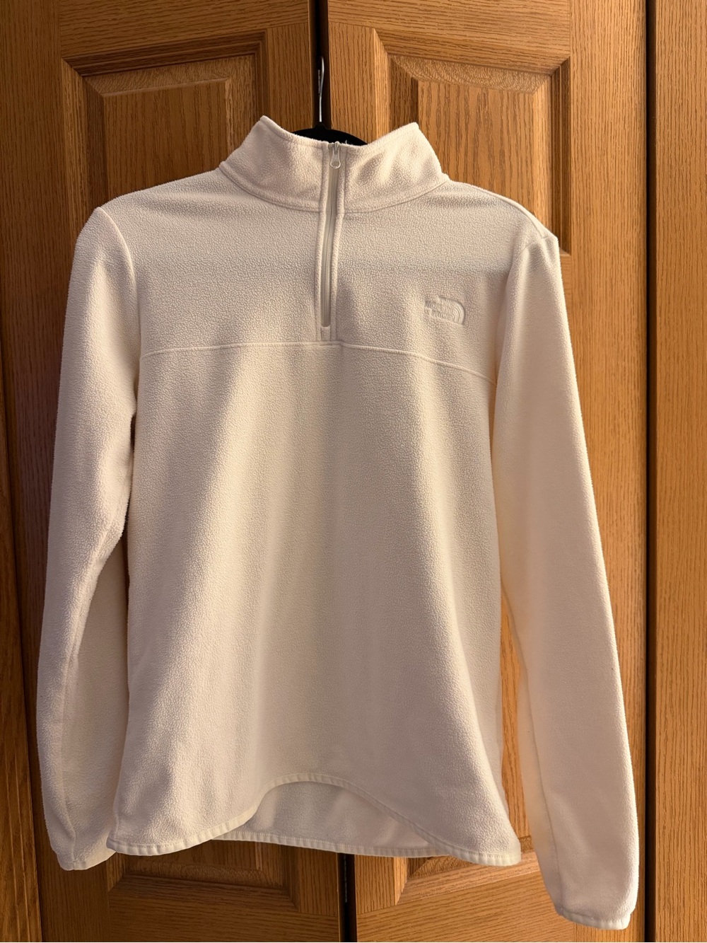 The North Face Women's Cream Half-Zip Fleece Pullover